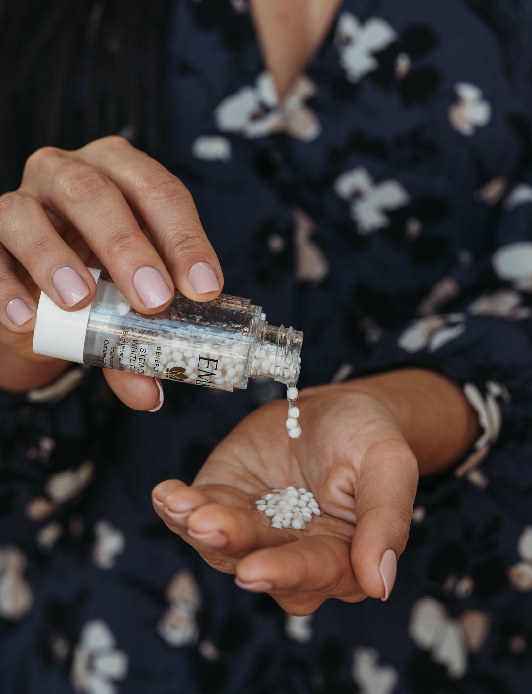 How to Use Stem Cell White Caviar step image